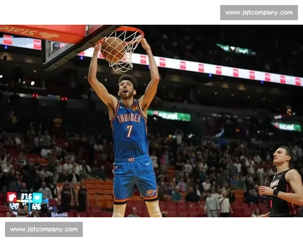 青春风暴正面对决火箭雷霆首战拉开系列赛悬念序幕西部季后赛激战